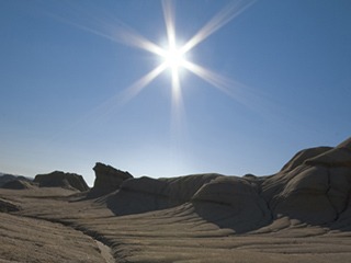 sol en el desierto